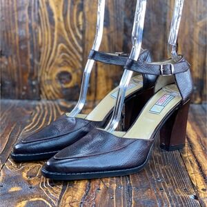 Vtg New Todd Oldham Women's Ankle Strap Pump heel Shoe‎ Size 9.5 B Made in Italy